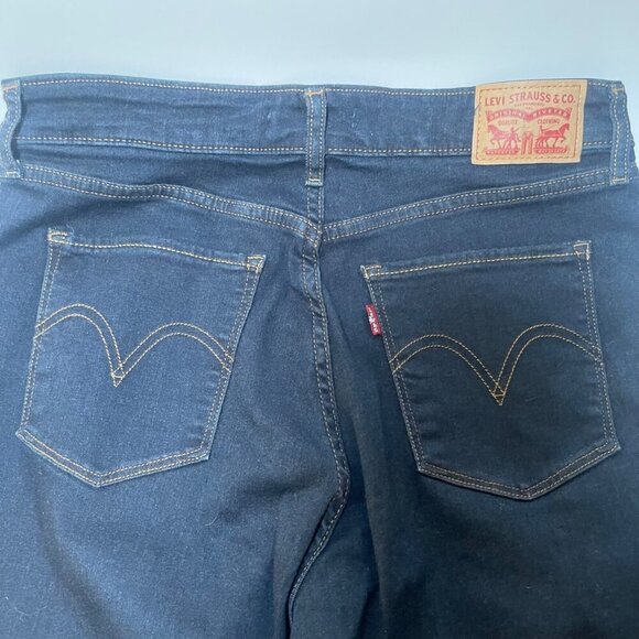Levis Womens Classic Mid Rise Skinny Jeans Size 30 Dark Wash - Picture 5 of 7
